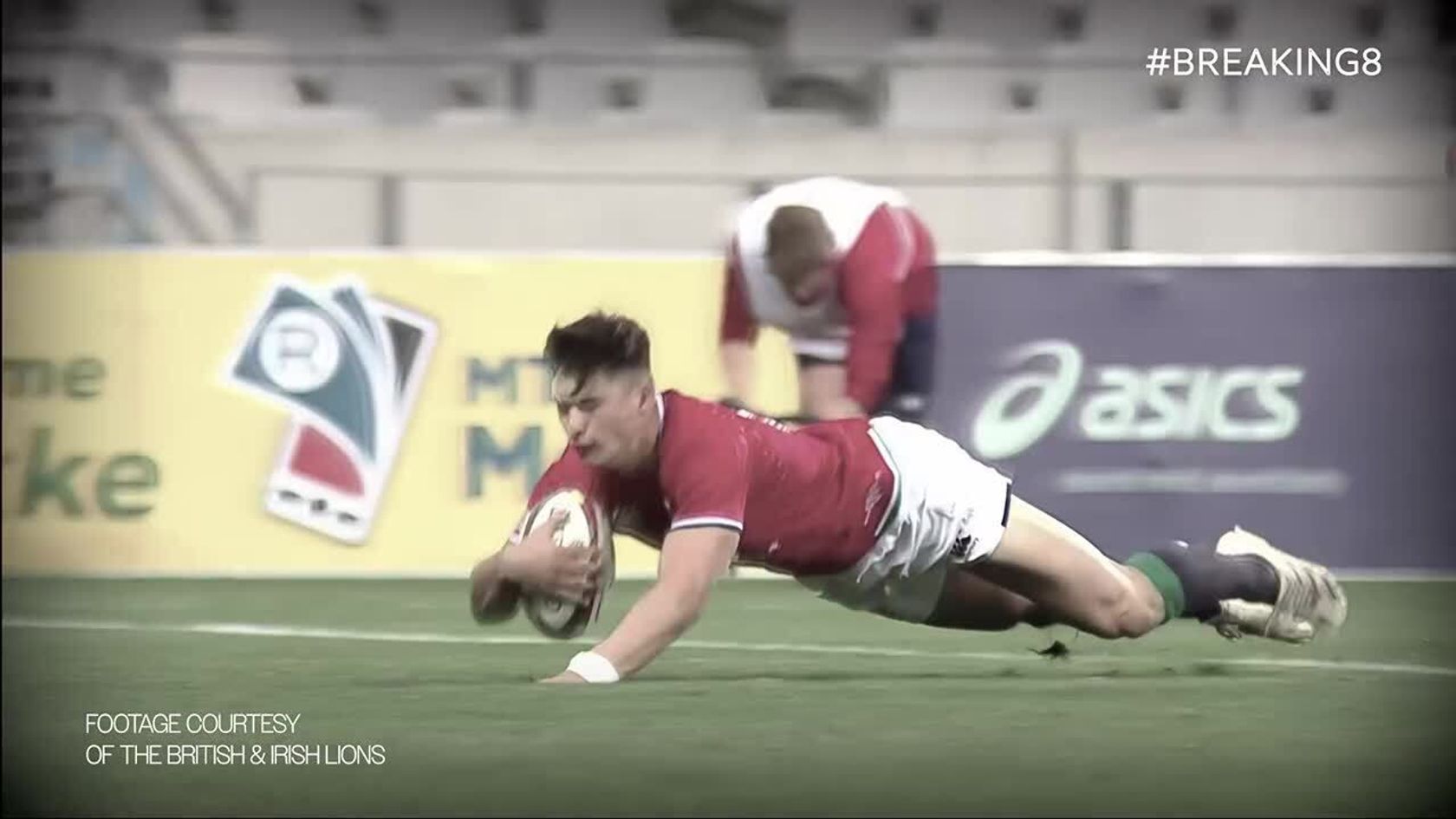 Breaking 8 | Louis Rees-Zammit