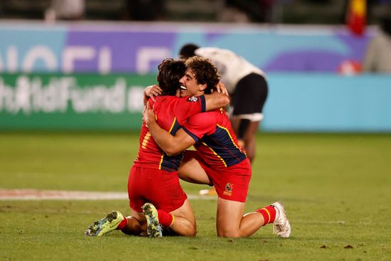 ଏଚ୍. ଏସ୍. ବି. ସି. ଏସ୍. ଭି. ଏନ୍. ଏସ୍. ଲସ ଏଞ୍ଜେଲସଃ ପ୍ରଥମ ପୁରୁଷ ସେମି-ଫାଇନାଲ