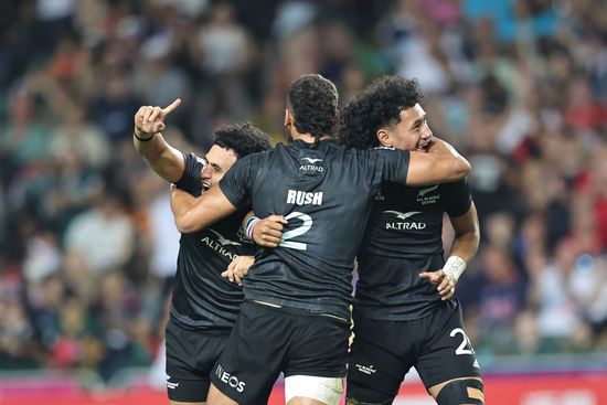 HSBC SVNS 2024: All Blacks Sevens defend Hong Kong title | World Rugby
