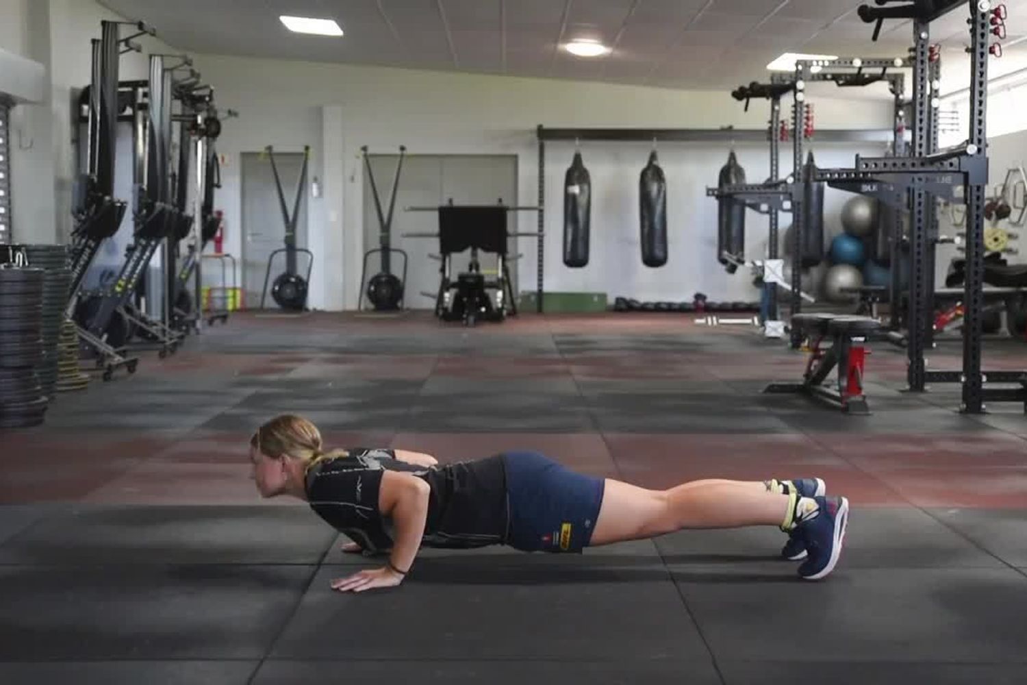 Plyo Push Up