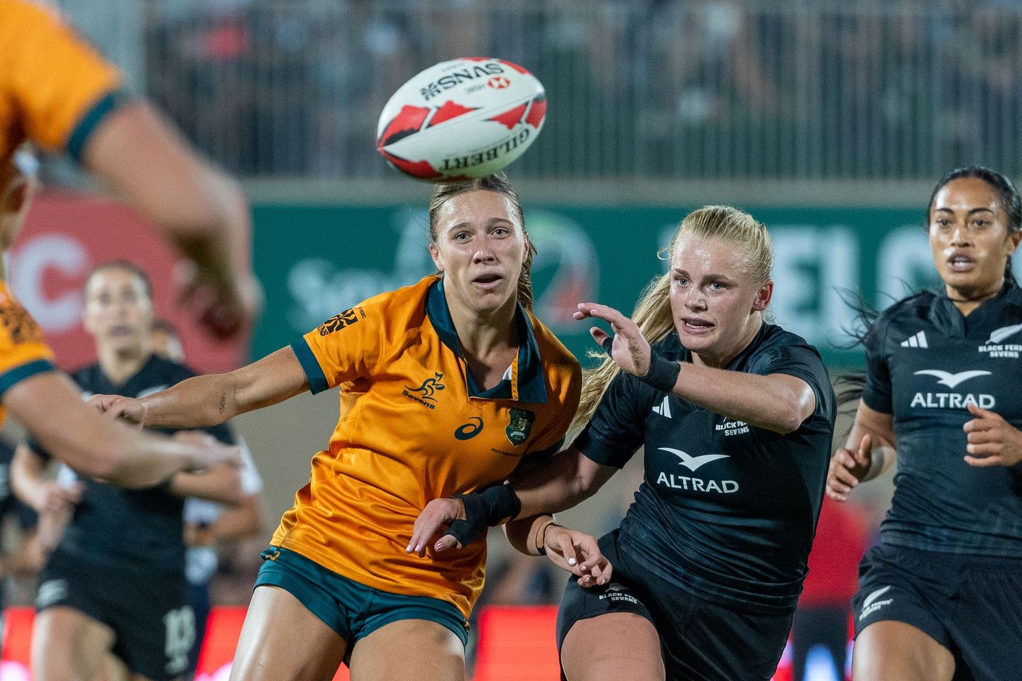 HSBC SVNS: Black Ferns Sevens end Australia's long reign in Dubai