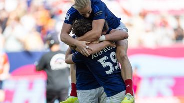 HSBC SVNS World Championship - Bordeaux Sevens: France vs New Zealand