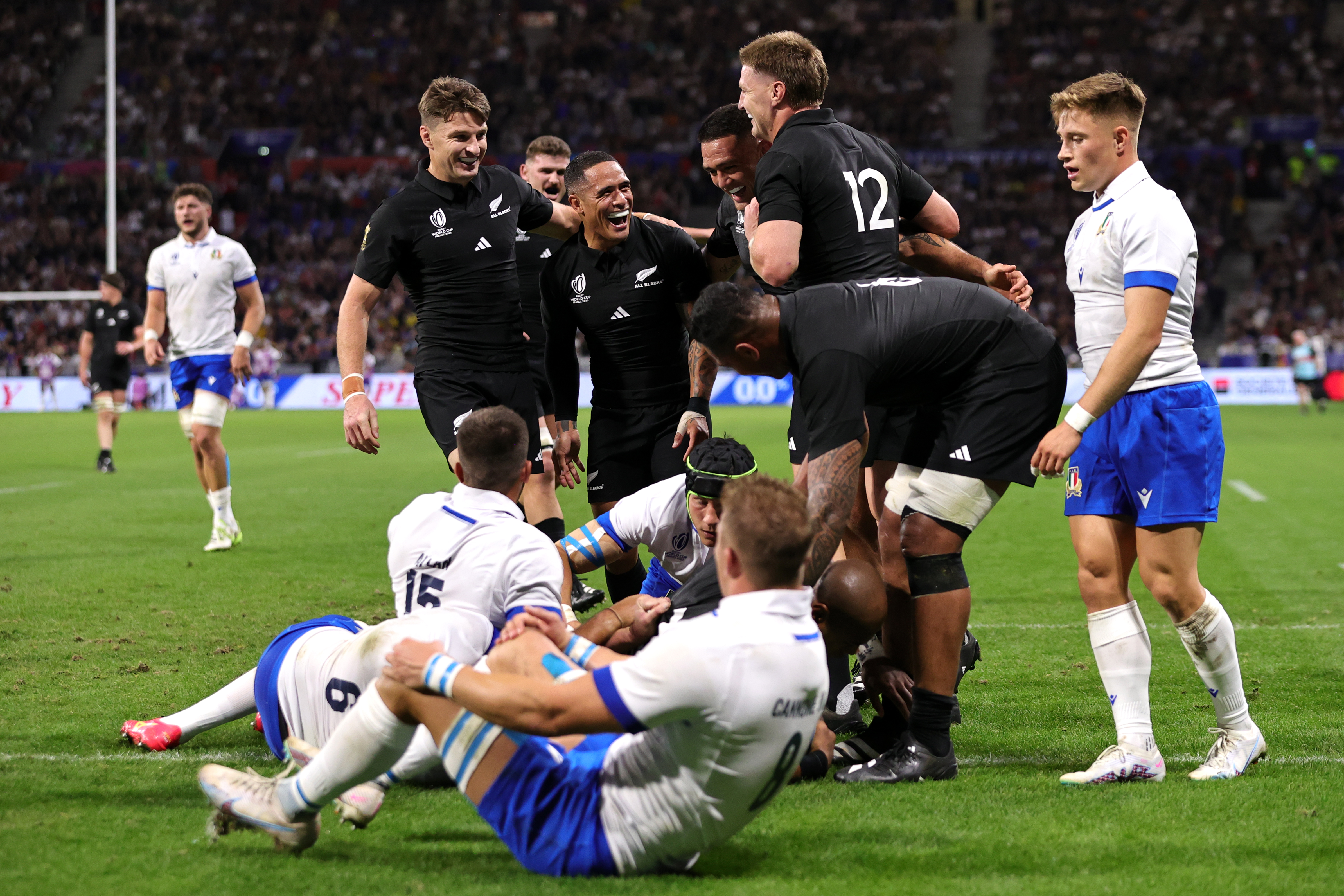 NZL 96 ー 17 ITA：オールブラックスは華麗なプレーで見事な14