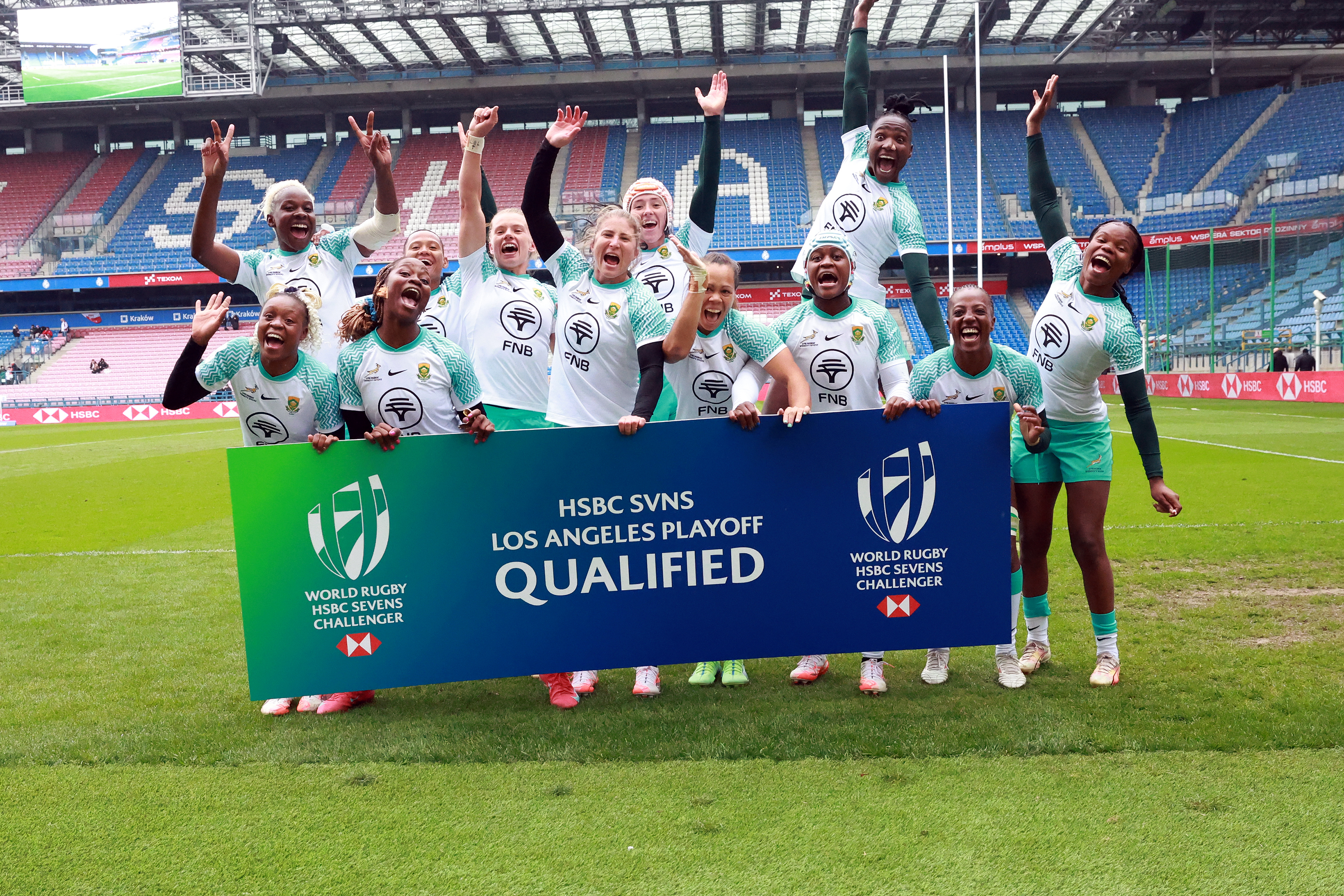 Pulsating opening day in Krakow at the World Rugby HSBC Sevens Challenger